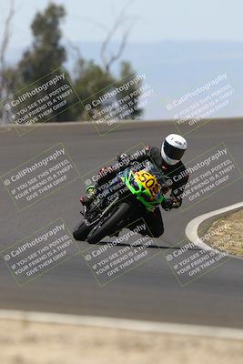 media/Jun-07-2025-TrackDaz (Sat) [[4413525952]]/A Group/12pm (Turn 2)/